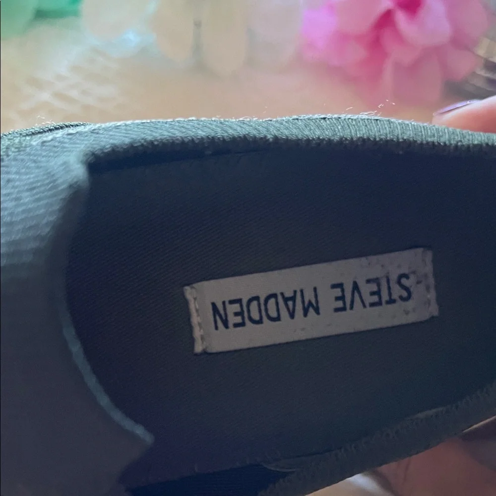 Stretchy Slip-On Sneakers